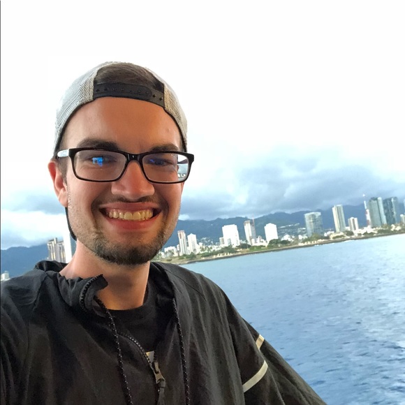 Meet your Posher, Ryan - Picture 3 of 3